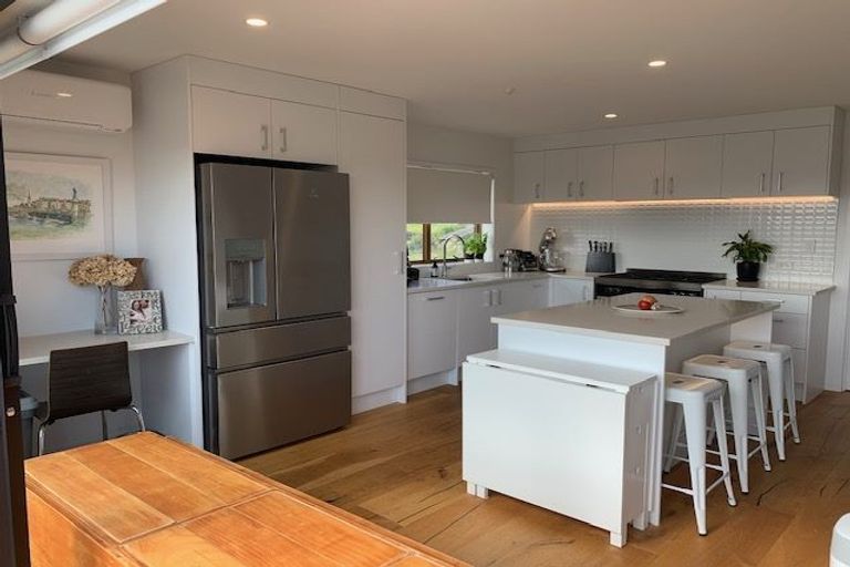 Photo of property in 2/542 Richardson Road, Mount Roskill, Auckland, 1041