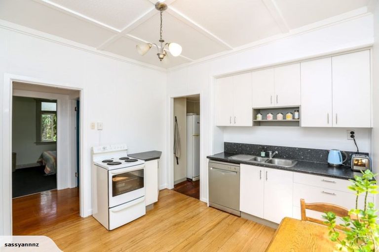 Photo of property in 234 Frankley Road, Frankleigh Park, New Plymouth, 4310