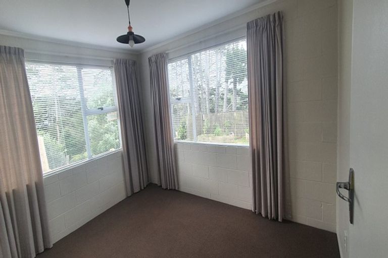 Photo of property in 243 Glamorgan Drive, Torbay, Auckland, 0630