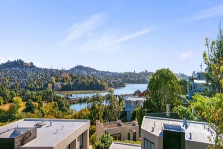 Photo of property in 23 Grace Street, Orakei, Auckland, 1071