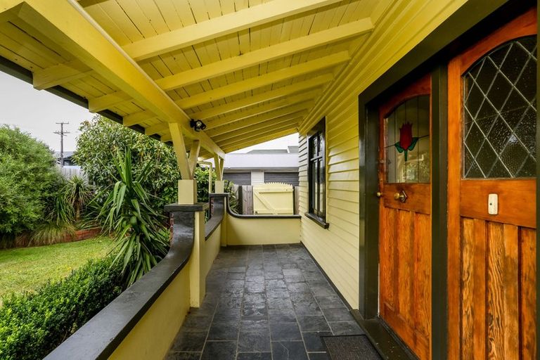 Photo of property in 12 Dorset Avenue, Westown, New Plymouth, 4310