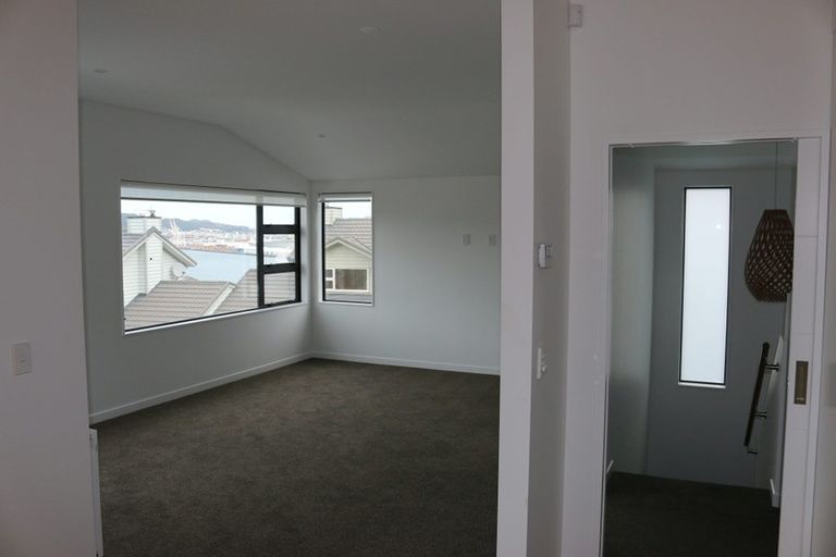Photo of property in 9 Sargeson Way, Kaiwharawhara, Wellington, 6035