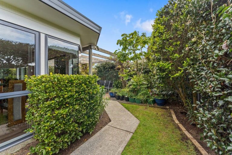 Photo of property in 24 Ocean Crest, Papamoa Beach, Papamoa, 3118