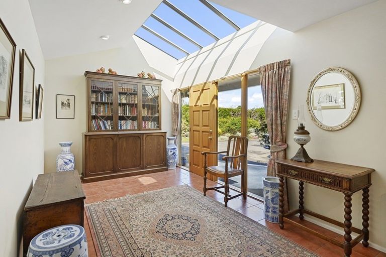 Photo of property in 100 School Road, Yaldhurst, Christchurch, 7676