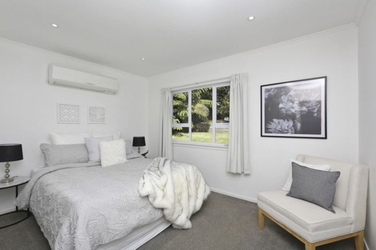 Photo of property in 66 Huatoki Street, Vogeltown, New Plymouth, 4310