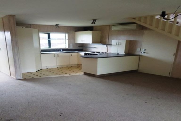 Photo of property in 55 Farnborough Street, Aranui, Christchurch, 8061