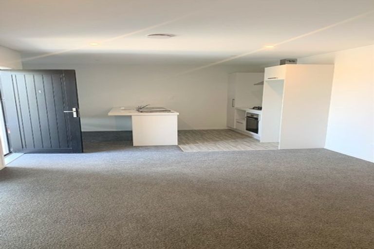 Photo of property in 1/135 Silverdale Road, Hillcrest, Hamilton, 3216