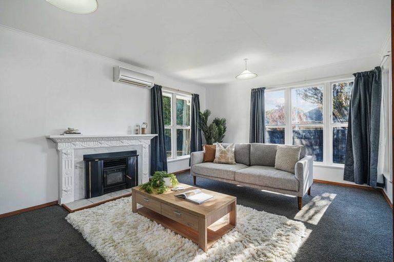 Photo of property in 61 Hillary Crescent, Upper Riccarton, Christchurch, 8041