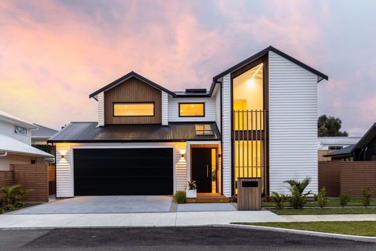 Photo of property in 6 Te Ara O Ngakeiha, Fitzroy, New Plymouth, 4312