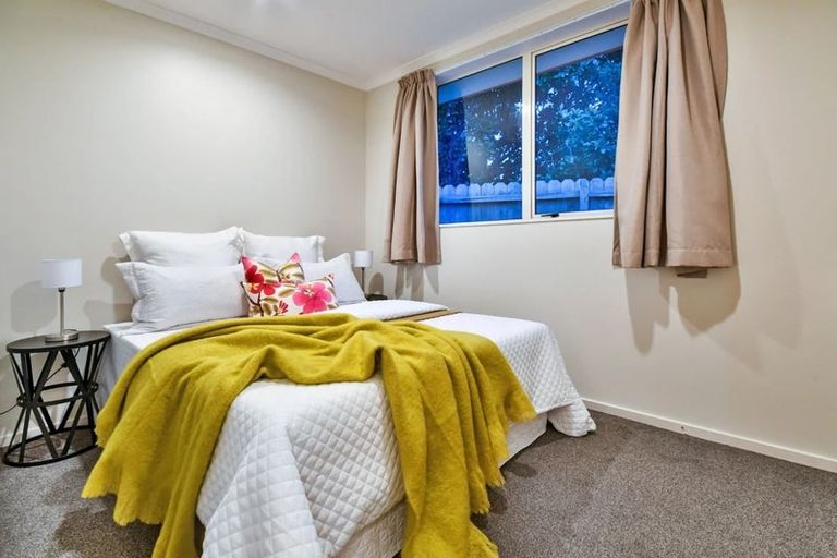 Photo of property in 29 Takatu Place, Takanini, 2112