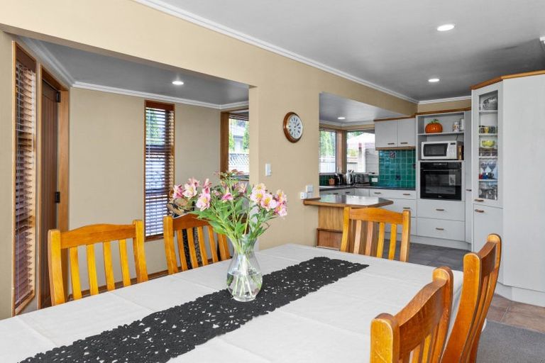 Photo of property in 46 Woodlands Drive, Havelock North, 4130