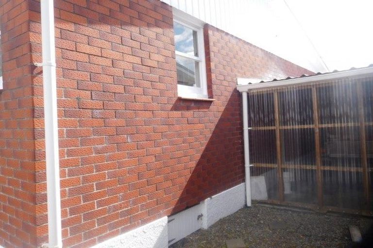 Photo of property in 1/67 Young Street, New Plymouth, 4310