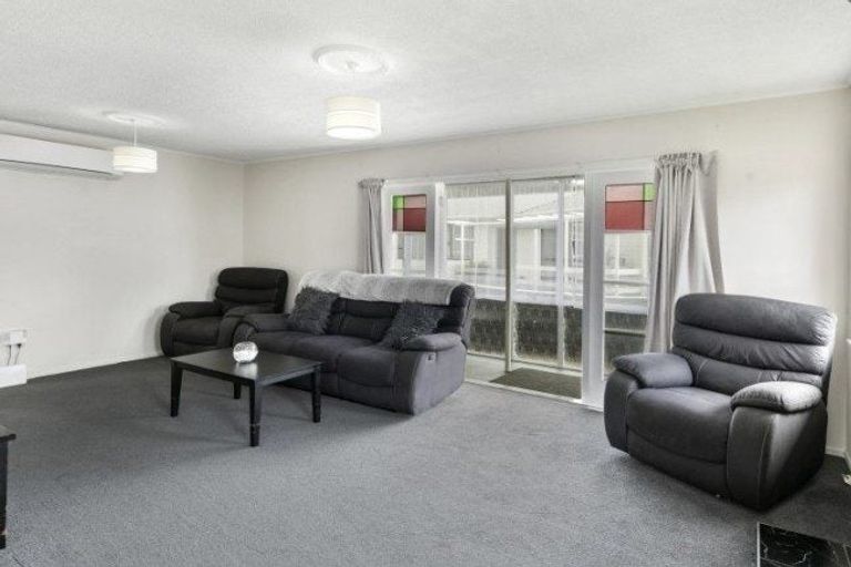 Photo of property in 71 Karamu Crescent, Wainuiomata, Lower Hutt, 5014