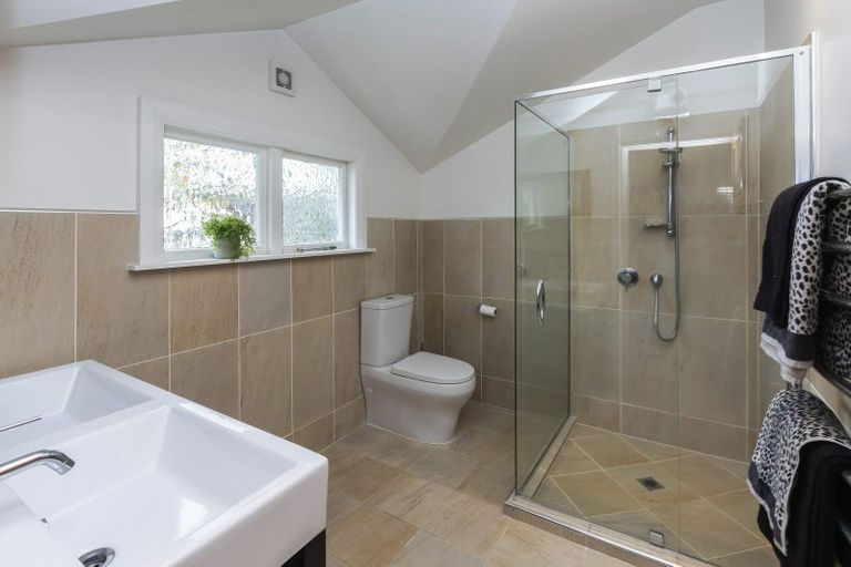 Photo of property in 36 Leinster Road, Merivale, Christchurch, 8014