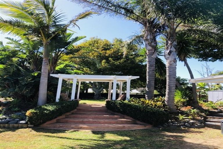 Photo of property in 110 Otahu Road, Whangamata, 3620