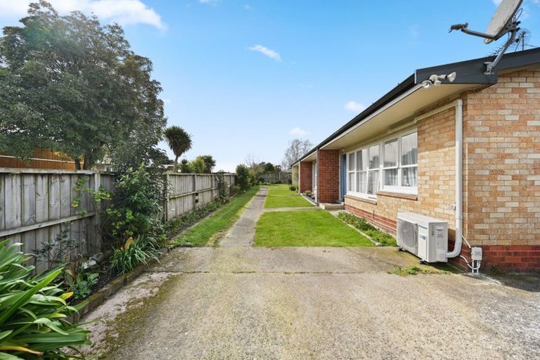 Photo of property in 3/14 Heath Street, St Andrews, Hamilton, 3200