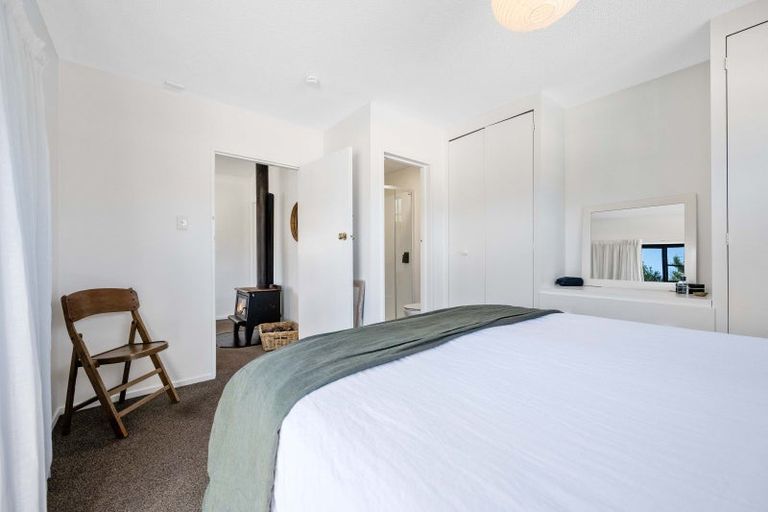 Photo of property in 9 Clare Place, Cromwell, 9310