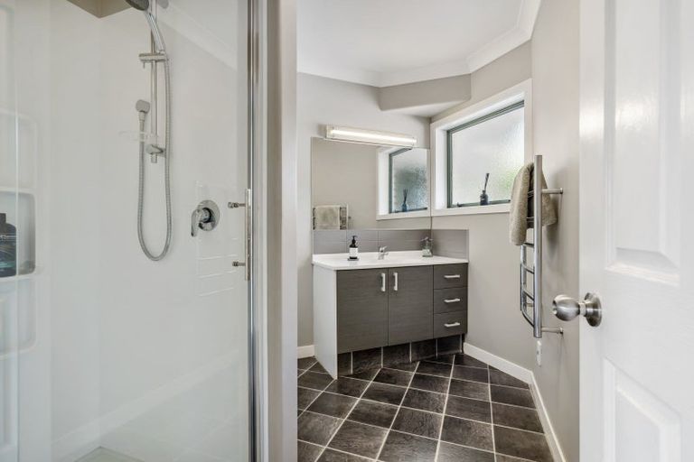 Photo of property in 72 Stephens Place, Hairini, Tauranga, 3112