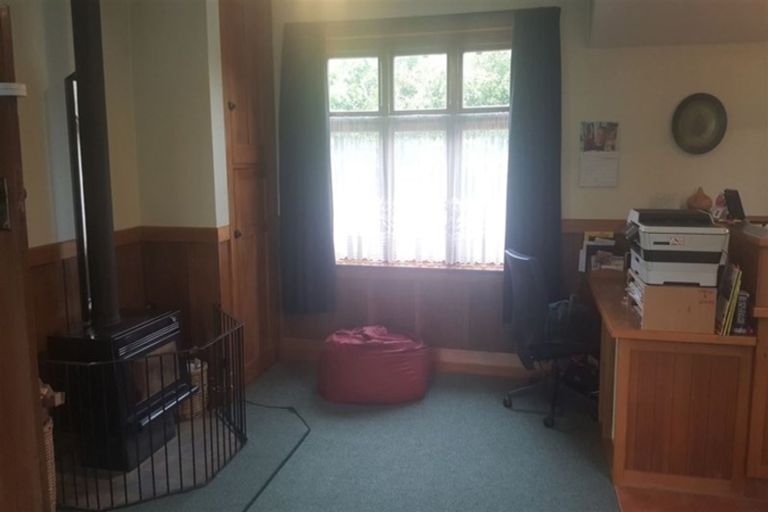 Photo of property in 14 Herbert Street, Waimate, 7924