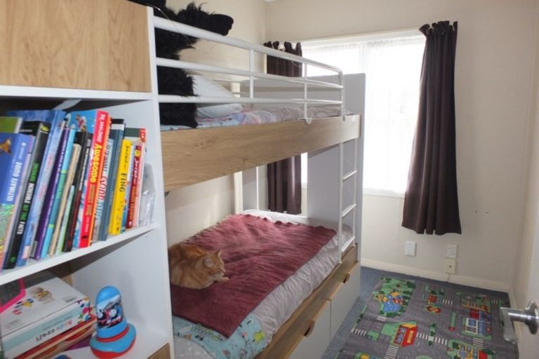 Photo of property in 25 Edinburgh Terrace, Foxton Beach, Foxton, 4815