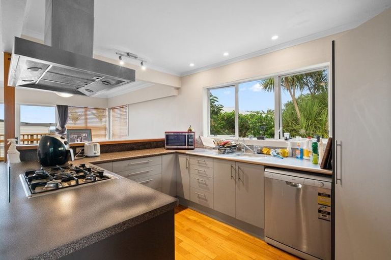 Photo of property in 11 Routly Avenue, Pukekohe, 2120