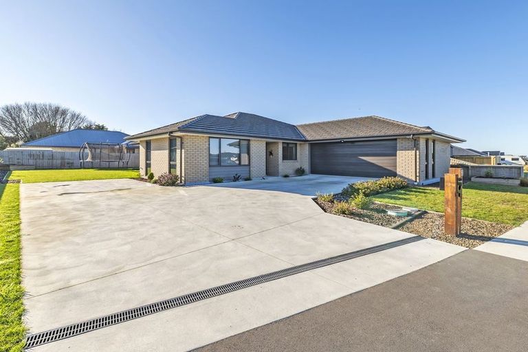Photo of property in 9 Martini Avenue, Leeston, 7632