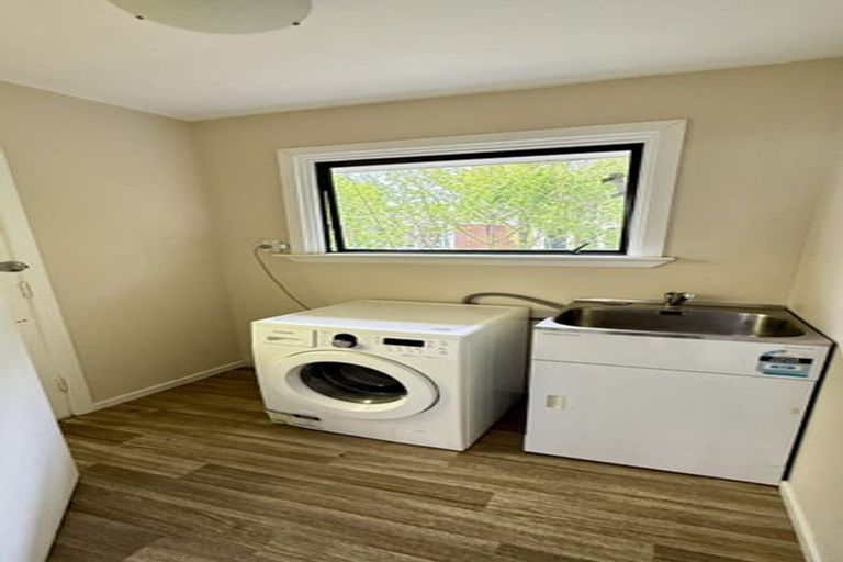 Photo of property in 18 Delph Street, Avonhead, Christchurch, 8042