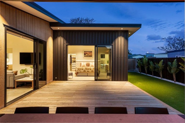 Photo of property in 107 Wattle Place, Whangamata, 3620