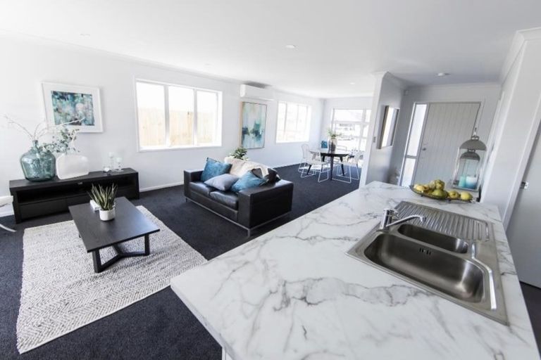 Photo of property in 16 Tawhiti Road, Pukekohe, 2120