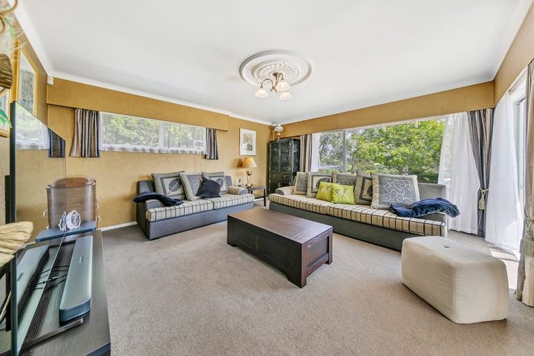 Photo of property in 92 Awanui Rise, Papakura, 2582