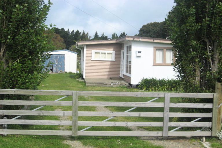 Photo of property in 19 Kowai Street, Leithfield, 7481