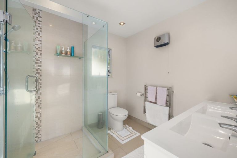 Photo of property in 168 Marsden Road, Paihia, 0200