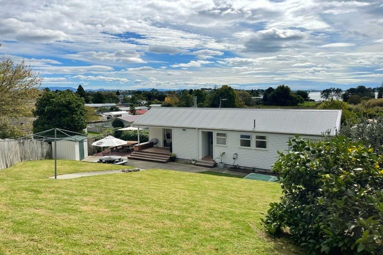 Photo of property in 41 Dingadee Street, Welcome Bay, Tauranga, 3112
