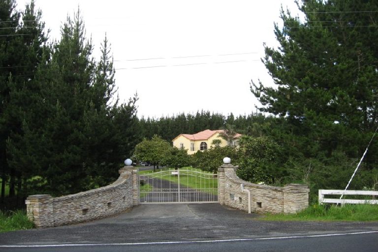 Photo of property in 163 Brigham Creek Road, Whenuapai, Auckland, 0618