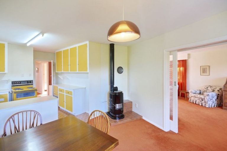 Photo of property in 31 Waiau Street, Cracroft, Christchurch, 8025