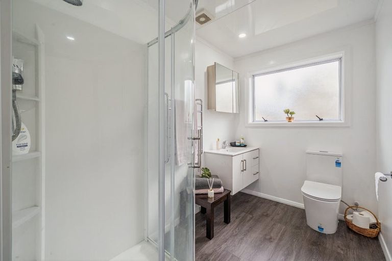 Photo of property in 95 Hine Road, Wainuiomata, Lower Hutt, 5014