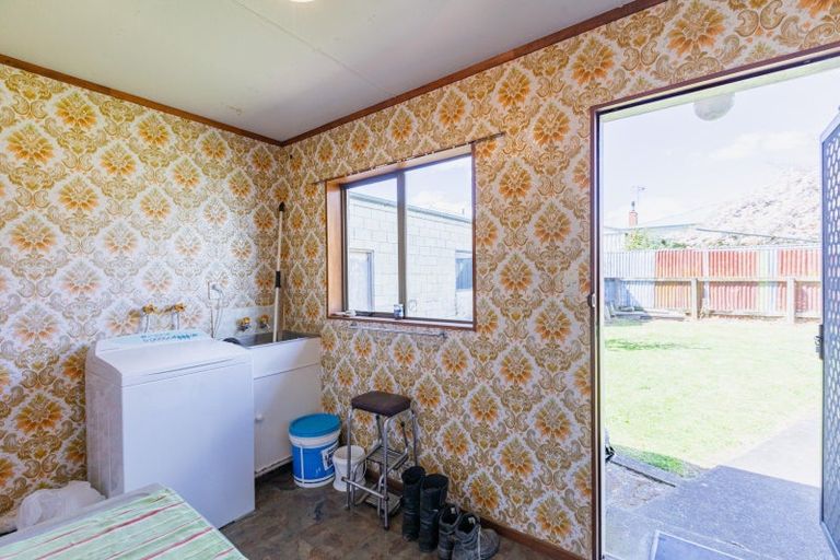 Photo of property in 18 Nelson Street, Waipukurau, 4200
