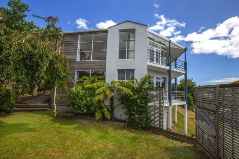 Photo of property in 88 Ayton Drive, Whitby, Porirua, 5024
