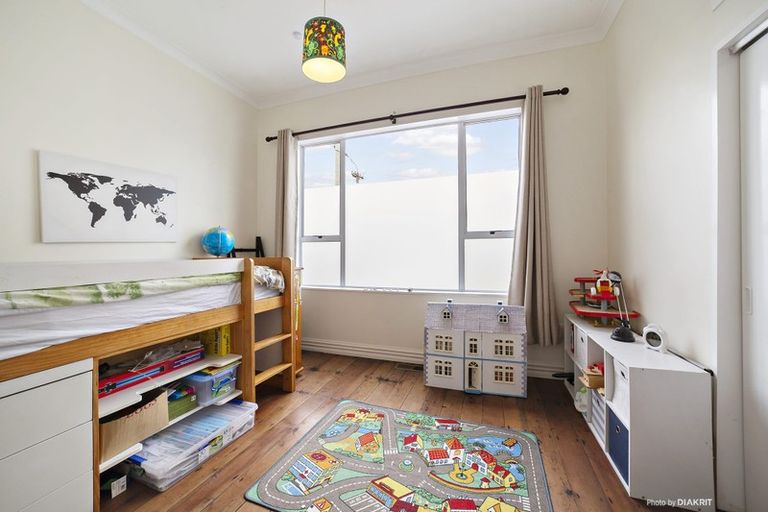 Photo of property in 5 Cashmere Avenue, Khandallah, Wellington, 6035