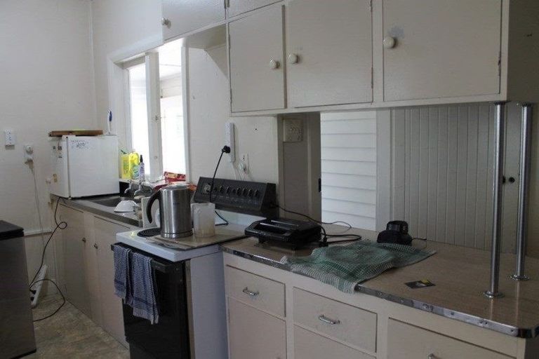 Photo of property in 90 Tirau Street, Putaruru, 3411