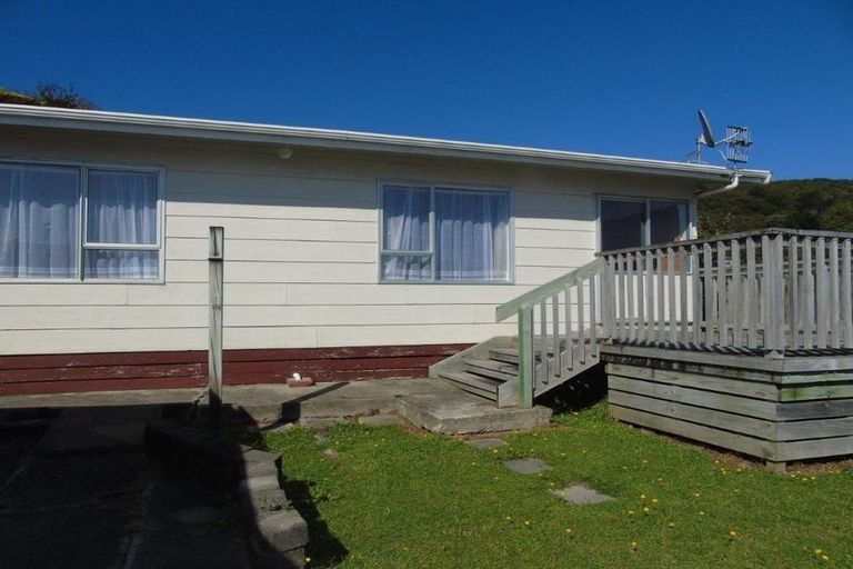 Photo of property in 83a Wainuiomata Road, Wainuiomata, Lower Hutt, 5014