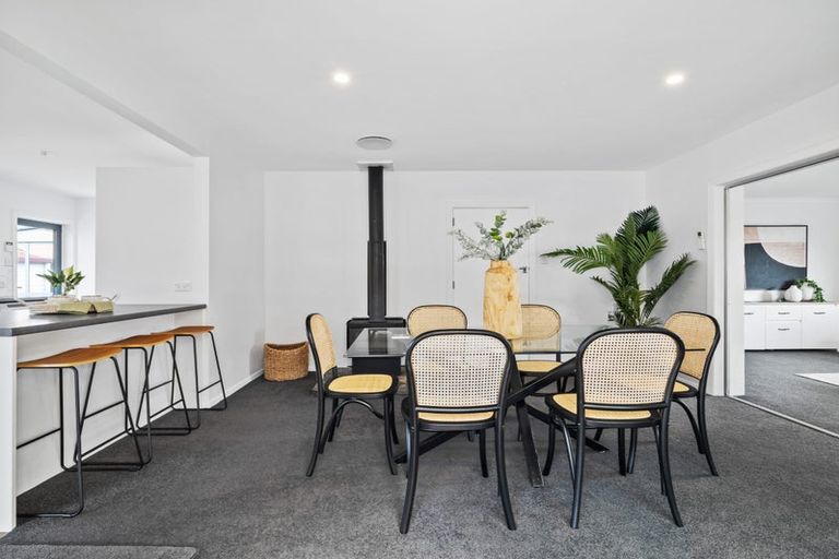 Photo of property in 408 Main North Road, Redwood, Christchurch, 8051