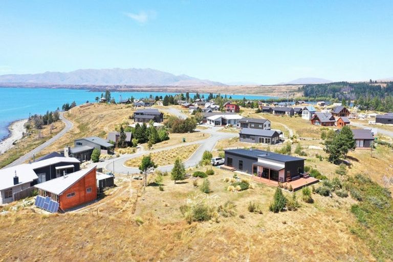 Photo of property in 4 Huxley Terrace, Lake Ohau, Twizel, 9412