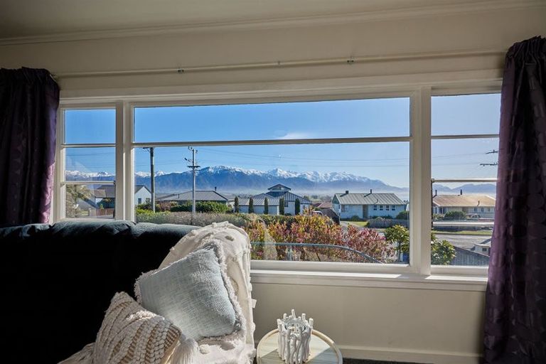 Photo of property in 17 Bayview Street, Kaikoura, 7300