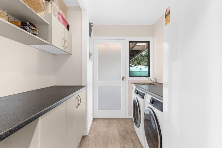 Photo of property in 17 Shipherd Road, Puni, Pukekohe, 2678