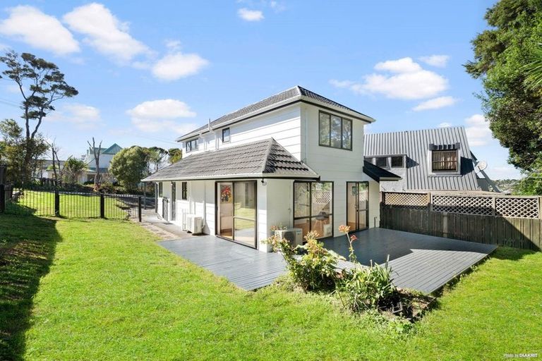Photo of property in 1/104a Manuka Road, Bayview, Auckland, 0629