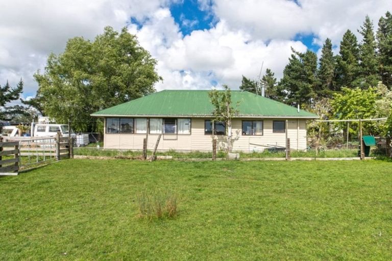 Photo of property in 202 Pine Valley Road, Dairy Flat, Silverdale, 0992