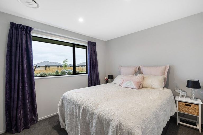 Photo of property in 46 Andesite Drive, Rolleston, 7614