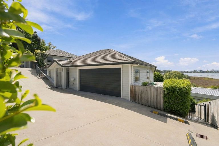 Photo of property in 9 Coach Drive, Otumoetai, Tauranga, 3110