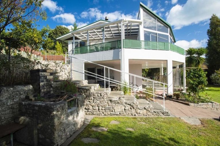 Photo of property in 16 Montrose Street, Kaiti, Gisborne, 4010